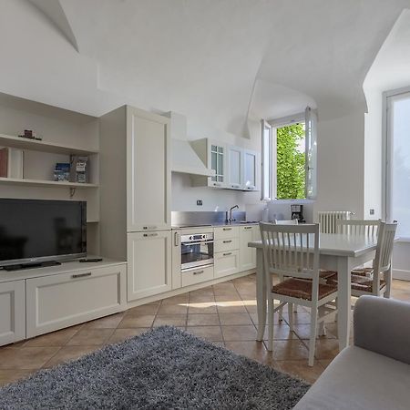 Casa Sofia Apartment Менаджо Екстериор снимка